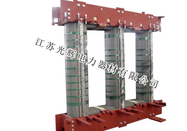 Oil-immersed transformer core